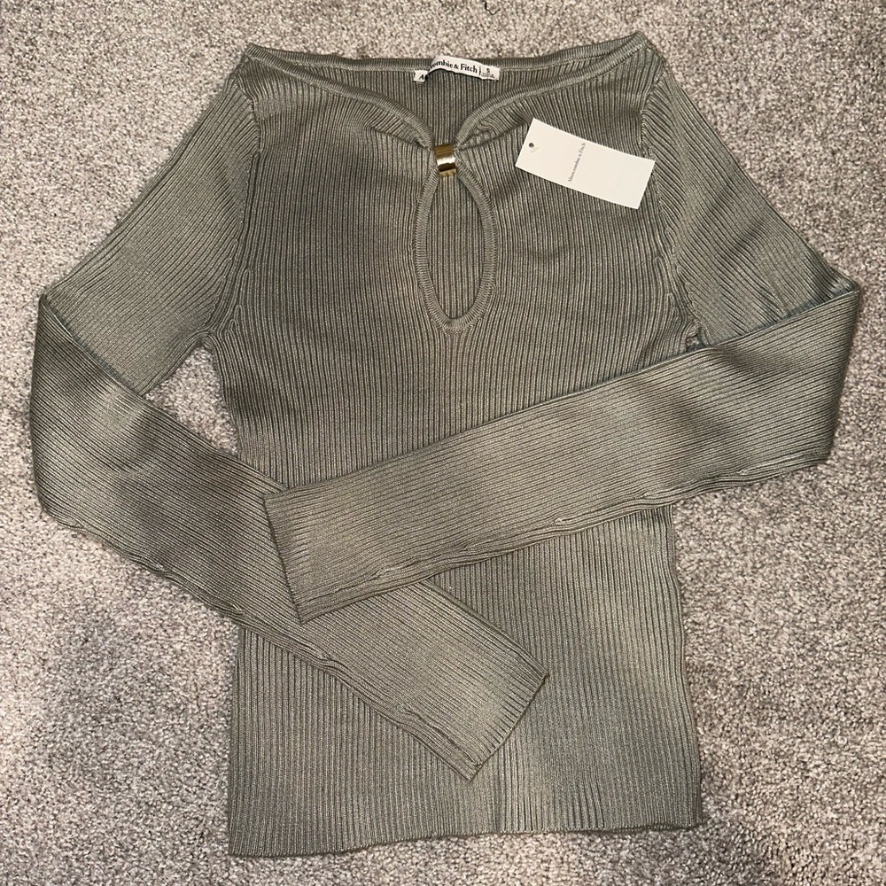Abercrombie & Fitch Keyhole Ribbed Top in Sage